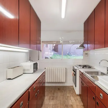 Great 70's Style House Villa *